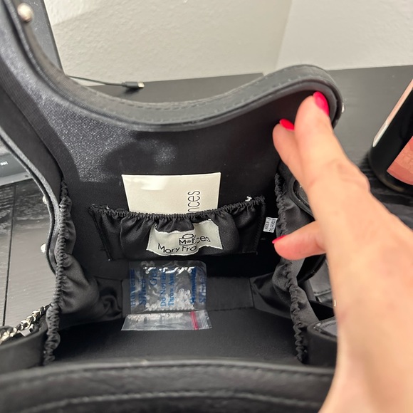 Mary Frances Greatest Hits Crossbody Guitar handbag Never Used! - Picture 5 of 10